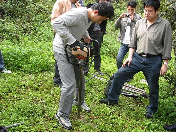贵阳城区输电项目线路勘查