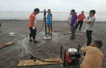 维克底泥钻机交付案例